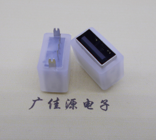 山东USB连接器接口 10.5MM防水立插母座 鱼叉脚